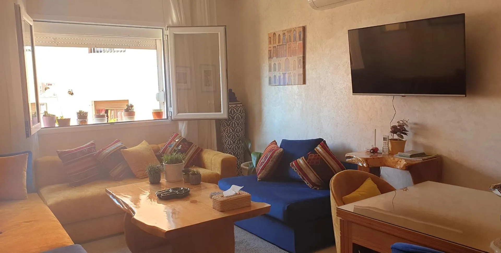 Bel Appartement Moderne Au Coeur De Guelize Marrakesh